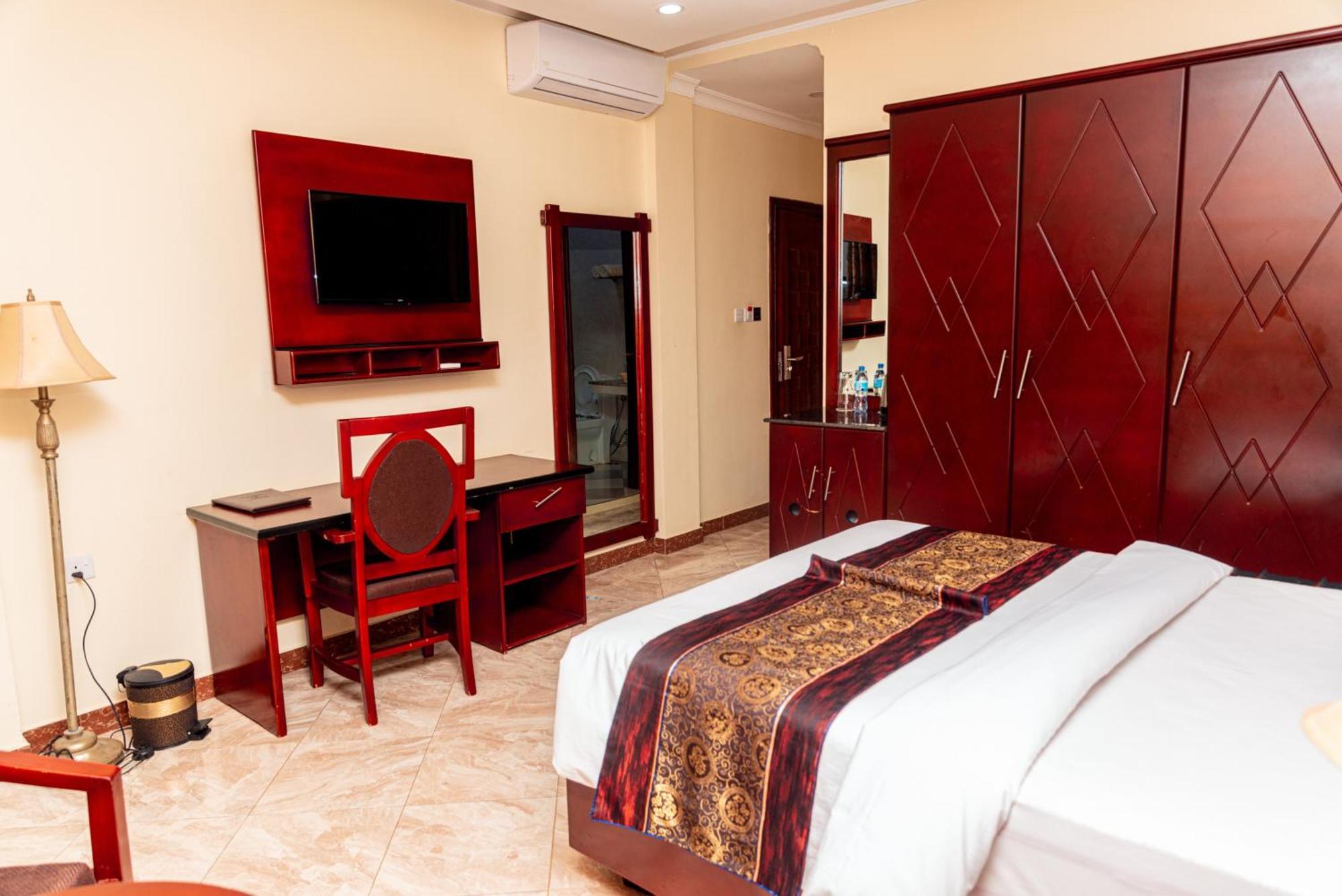 Nyumbani Hotel And Resorts Tanga Buitenkant foto